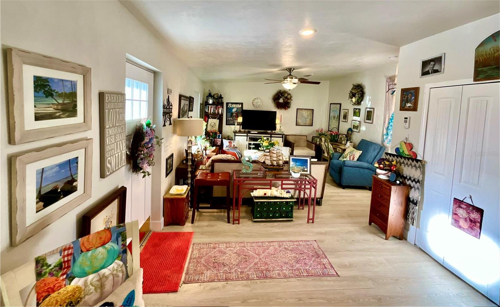 SEMINOLE RIDGE #7 - Residential