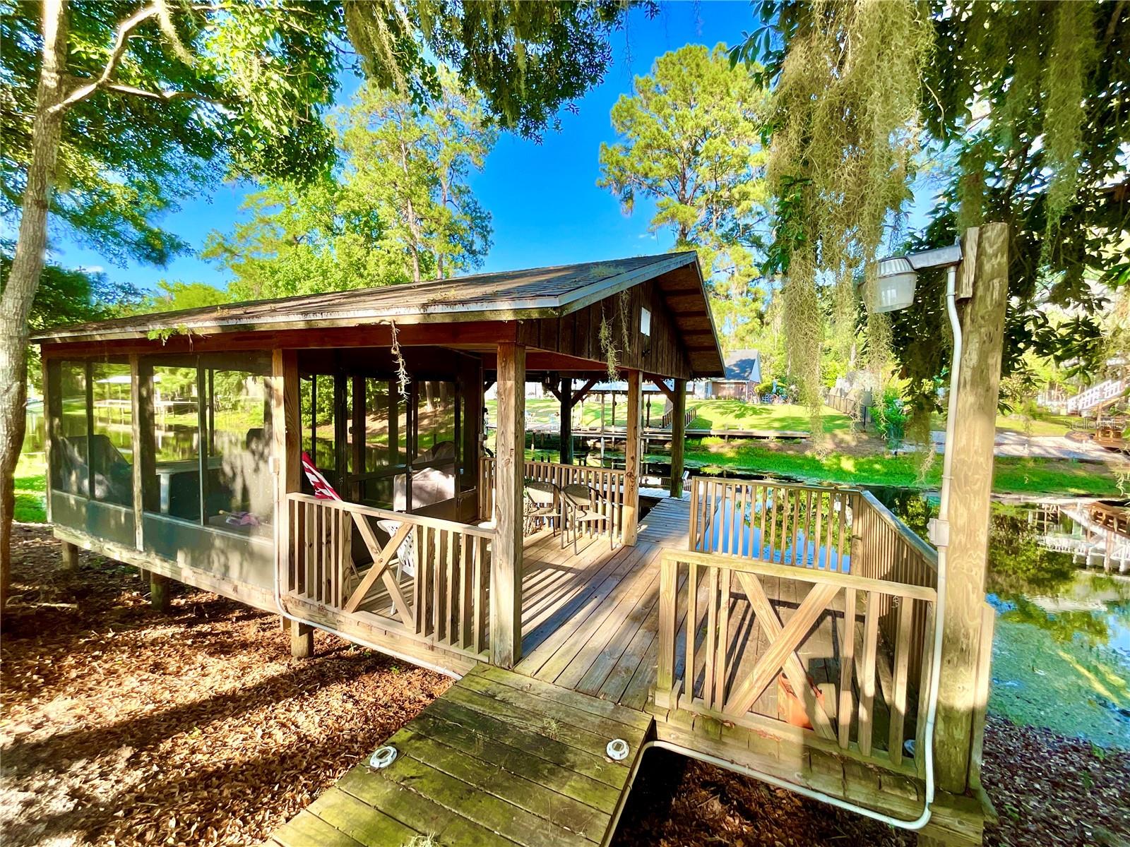SEMINOLE RIDGE #7 - Residential