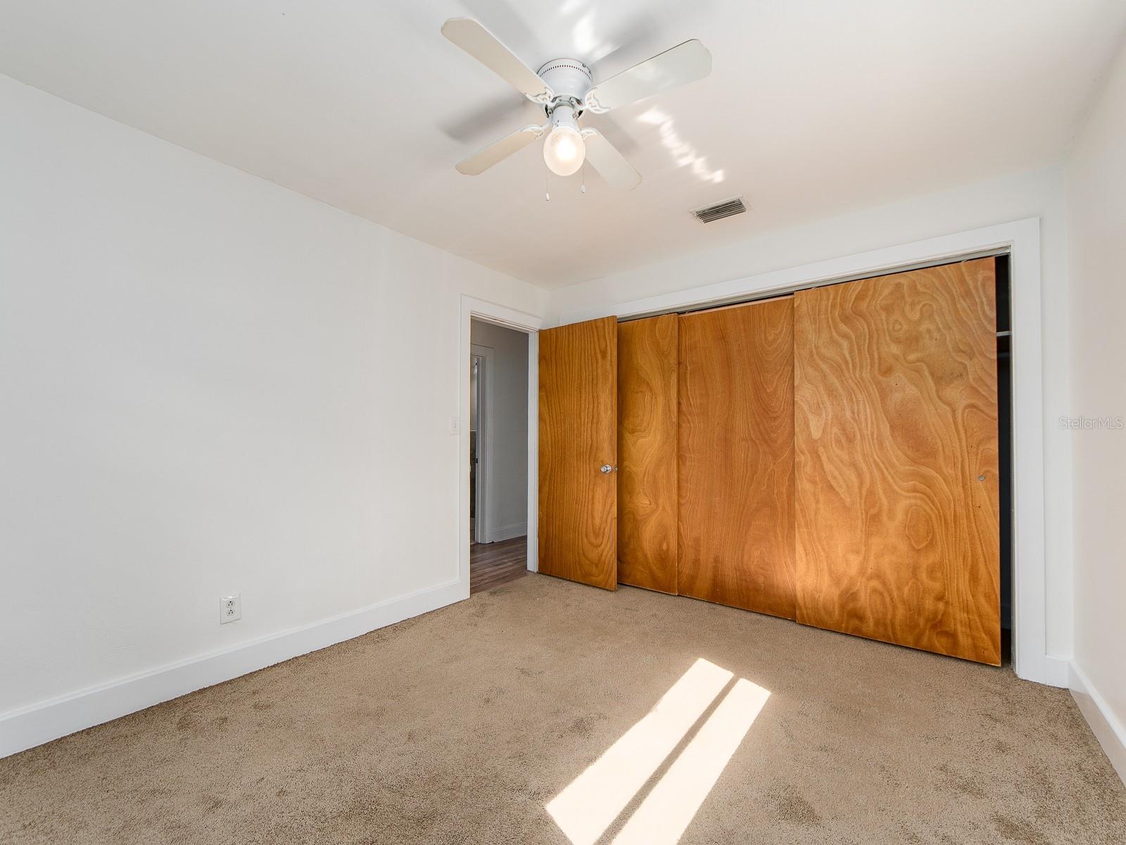 BELLEAIR MANOR UNIT 1 & 2 - Residential Lease