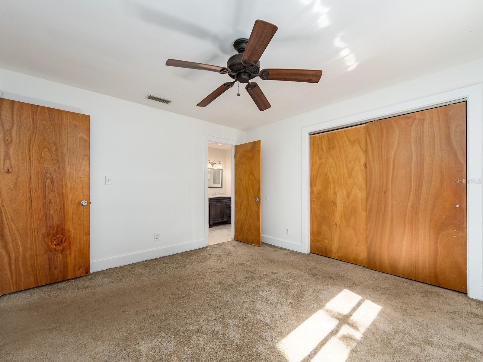 BELLEAIR MANOR UNIT 1 & 2 - Residential Lease