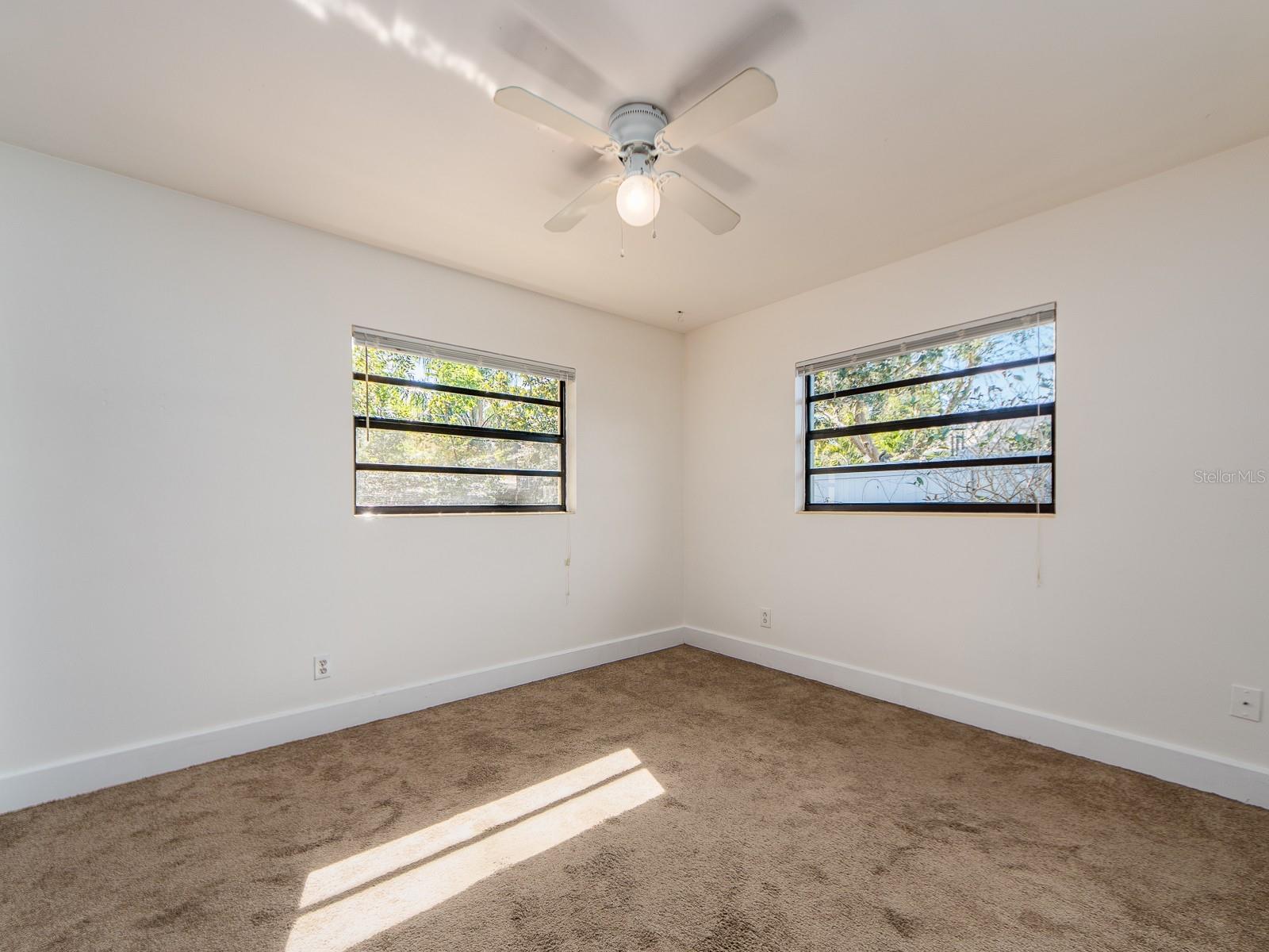 BELLEAIR MANOR UNIT 1 & 2 - Residential Lease