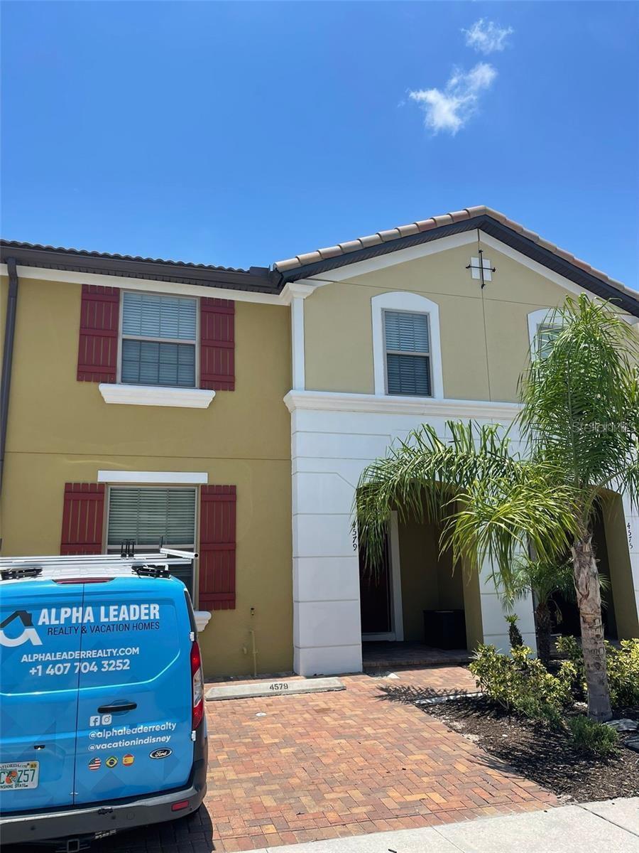 OAKMONT TWNHMS PH 2R - Residential