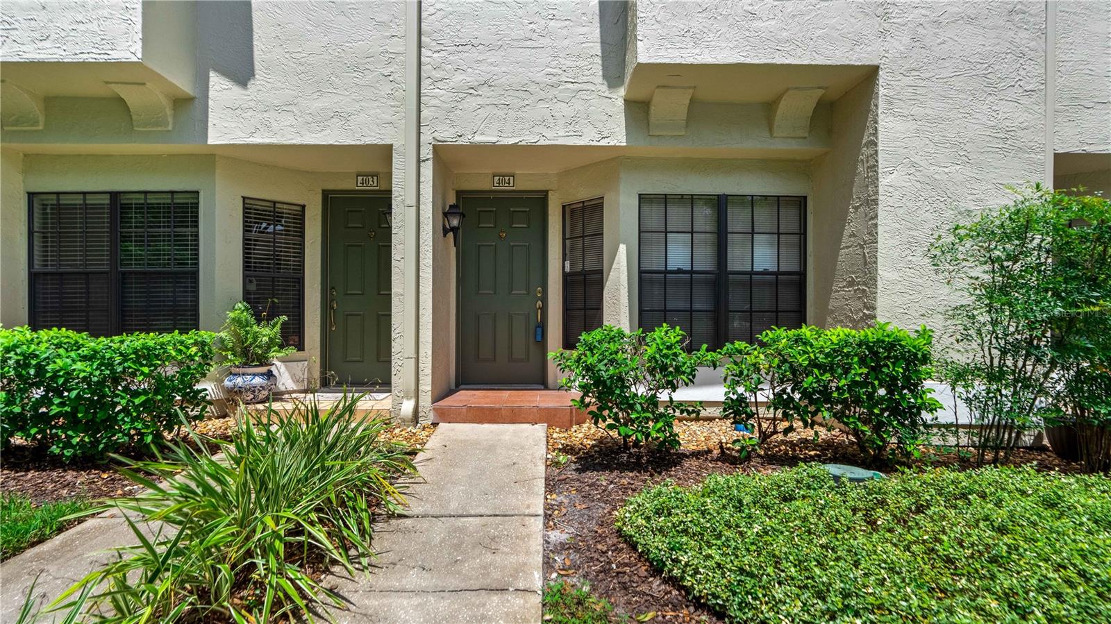 FAIRCREST I CONDO - Residential