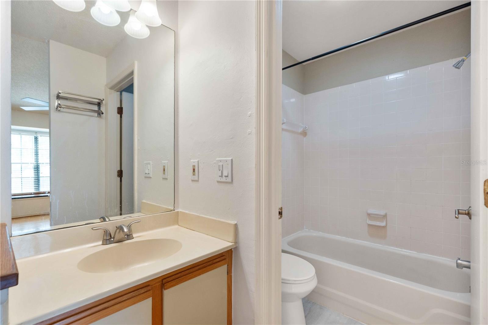 FAIRCREST I CONDO - Residential