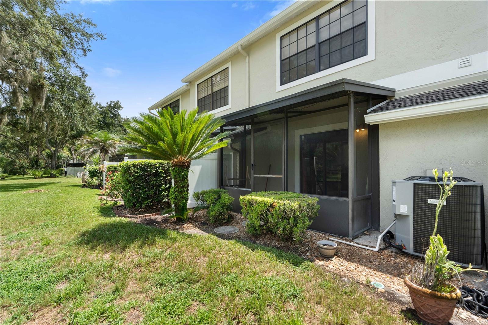 FAIRCREST I CONDO - Residential