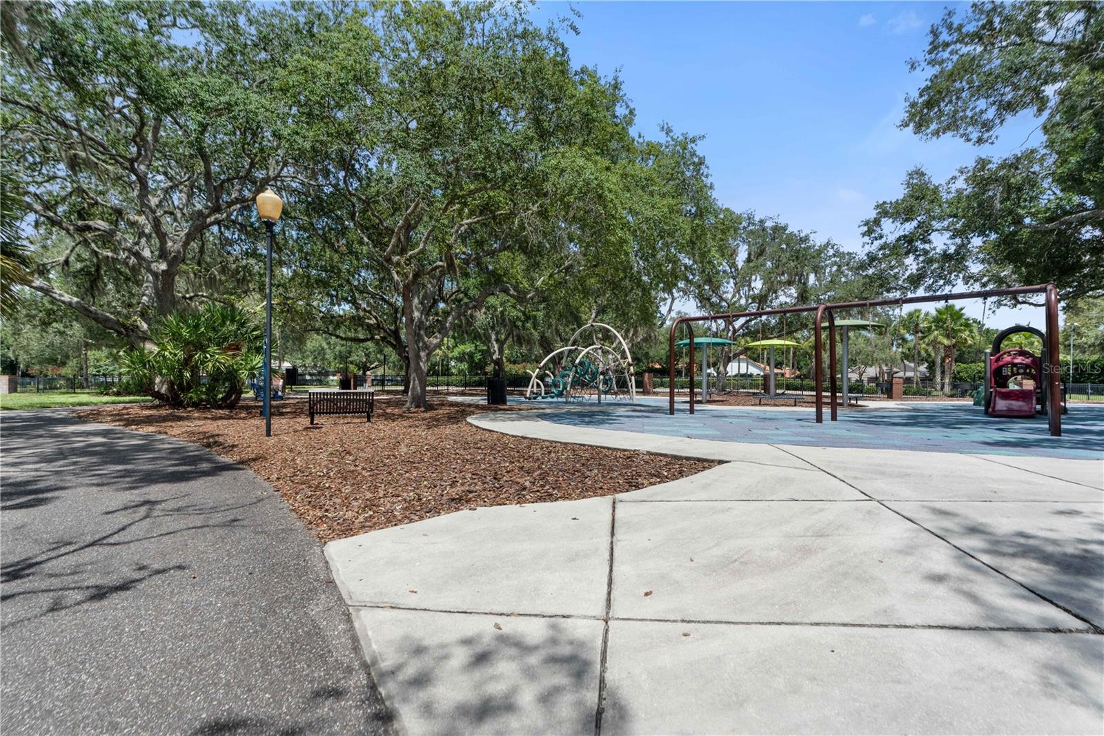 FAIRCREST I CONDO - Residential