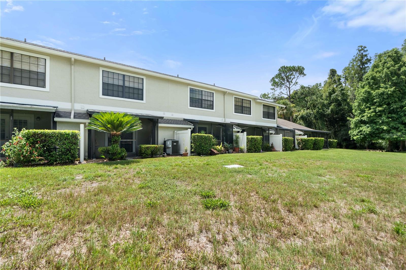 FAIRCREST I CONDO - Residential