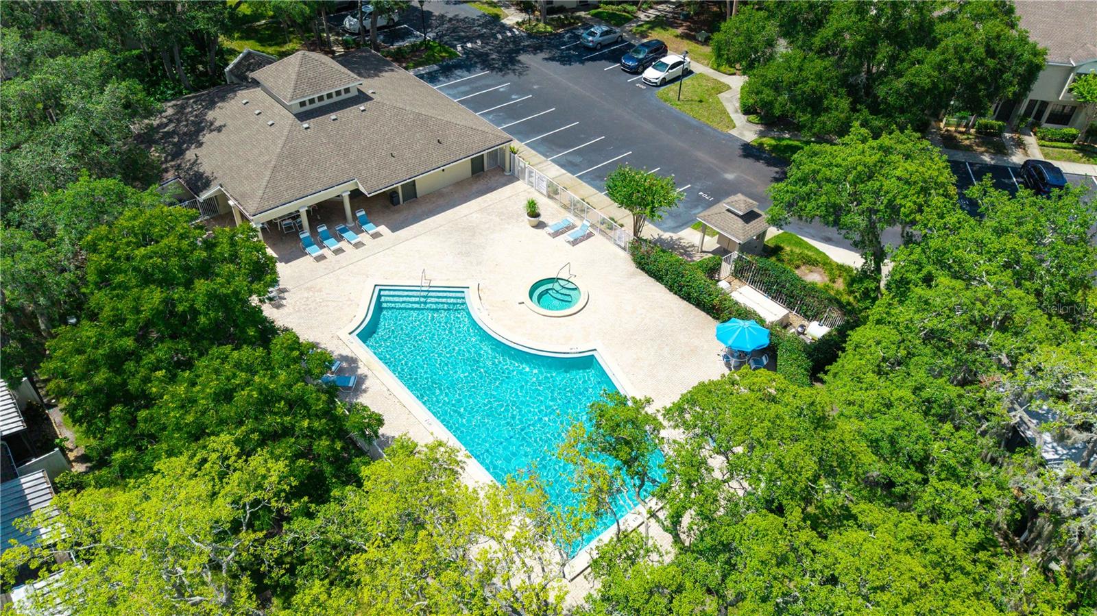 FAIRCREST I CONDO - Residential