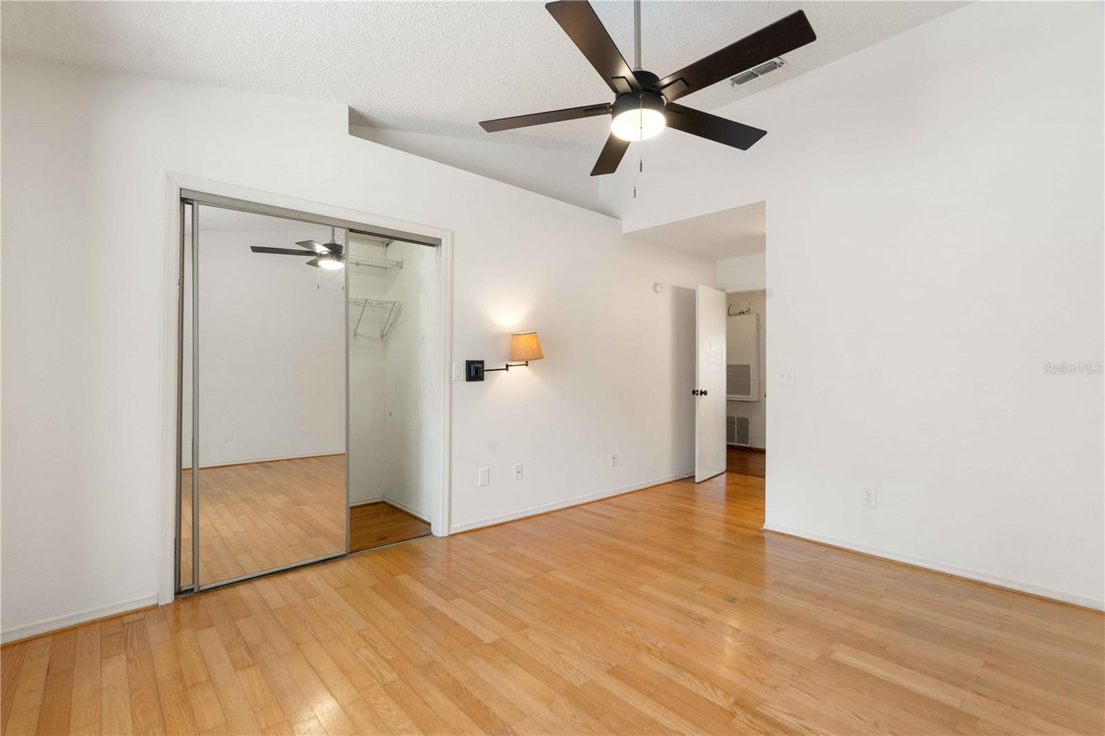 FAIRCREST I CONDO - Residential