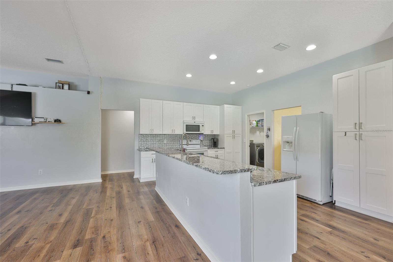 BLOOMFIELD HILLS PH 2 - Residential