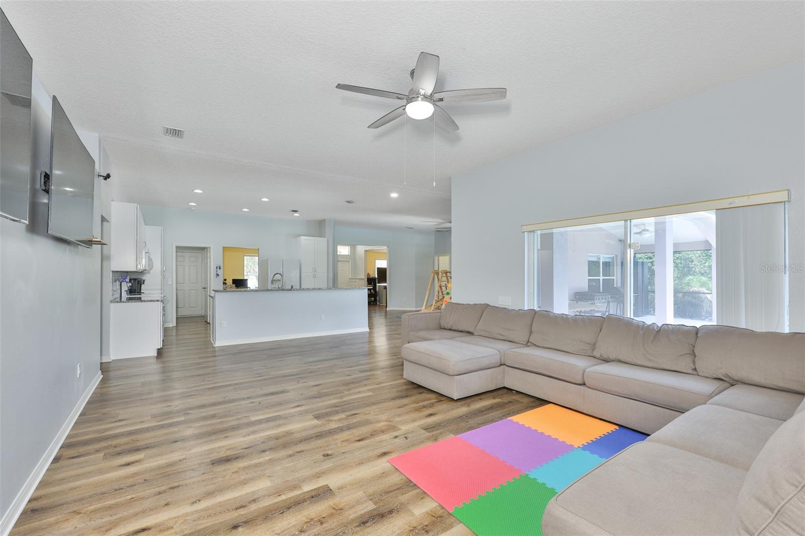 BLOOMFIELD HILLS PH 2 - Residential