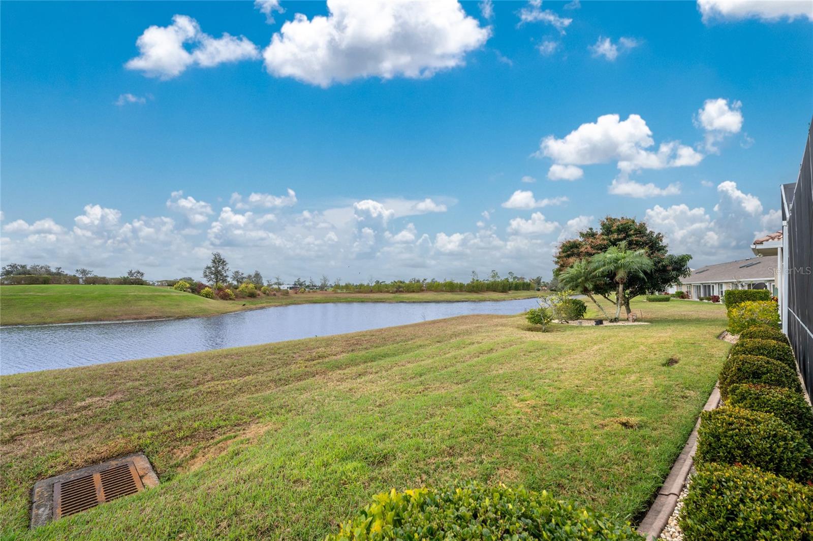 KINGS CROSSING - Residential