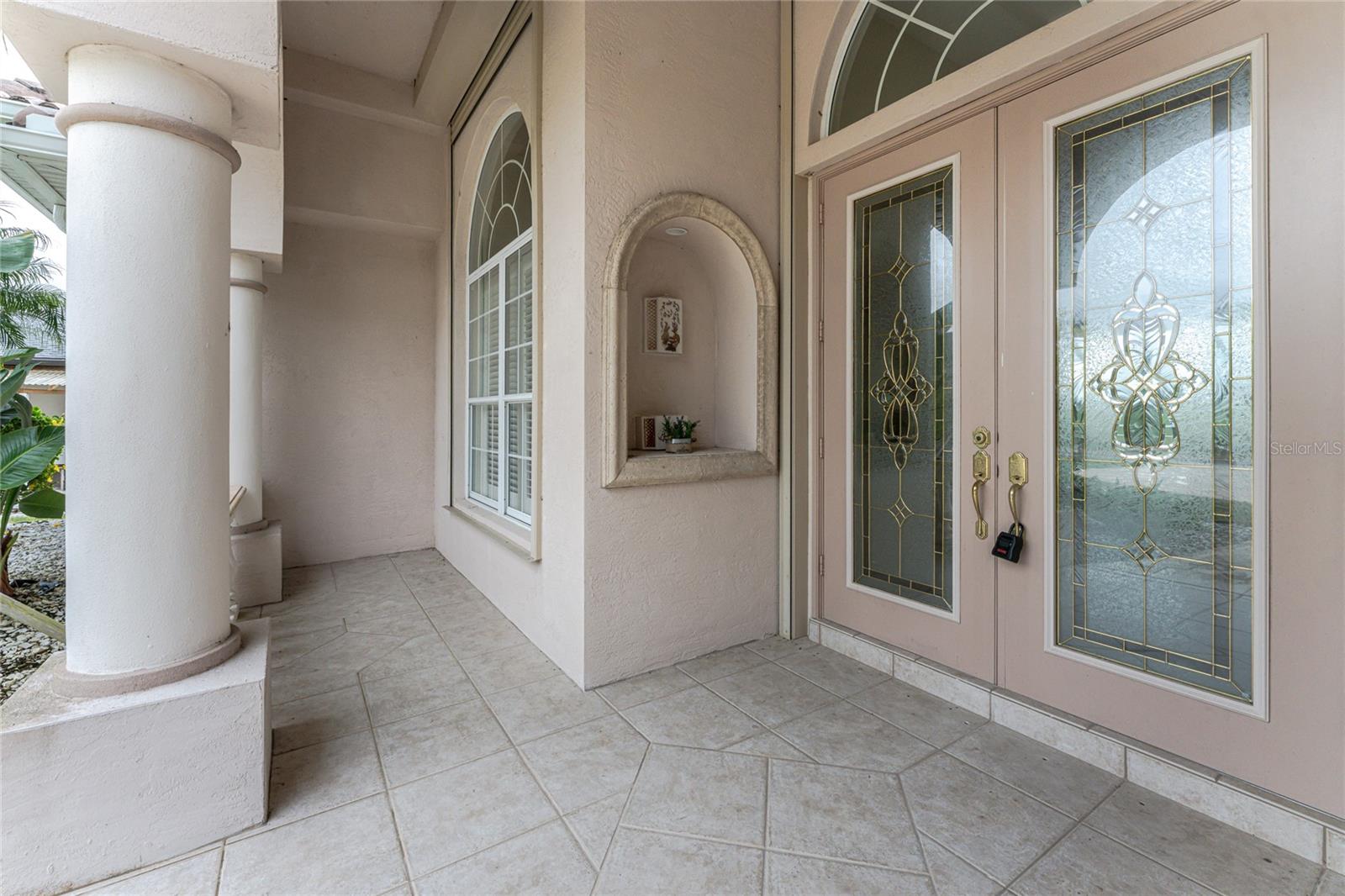 KINGS CROSSING - Residential