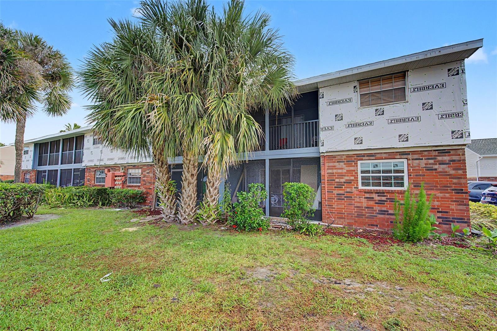 VENETIA COUNTRY CLUB CONDO - Residential