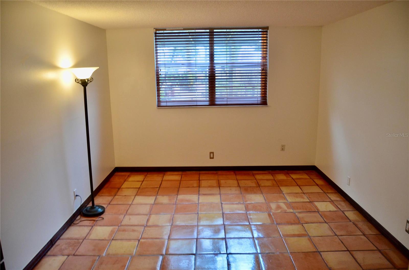 POLYNESIAN GARDENS CONDO - Residential Lease