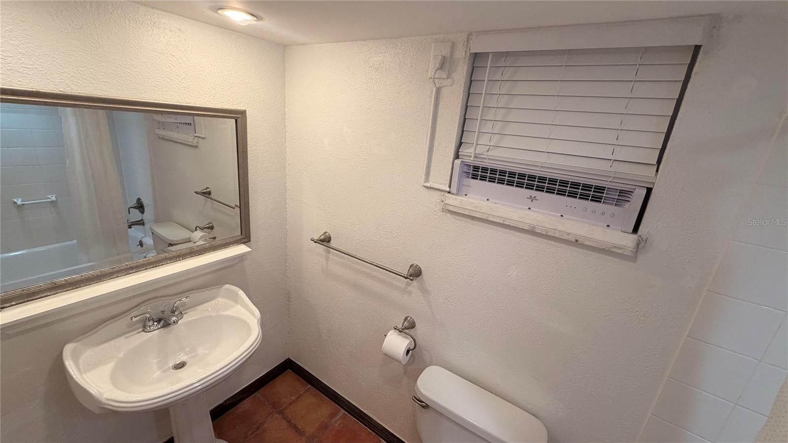 POLYNESIAN GARDENS CONDO - Residential Lease