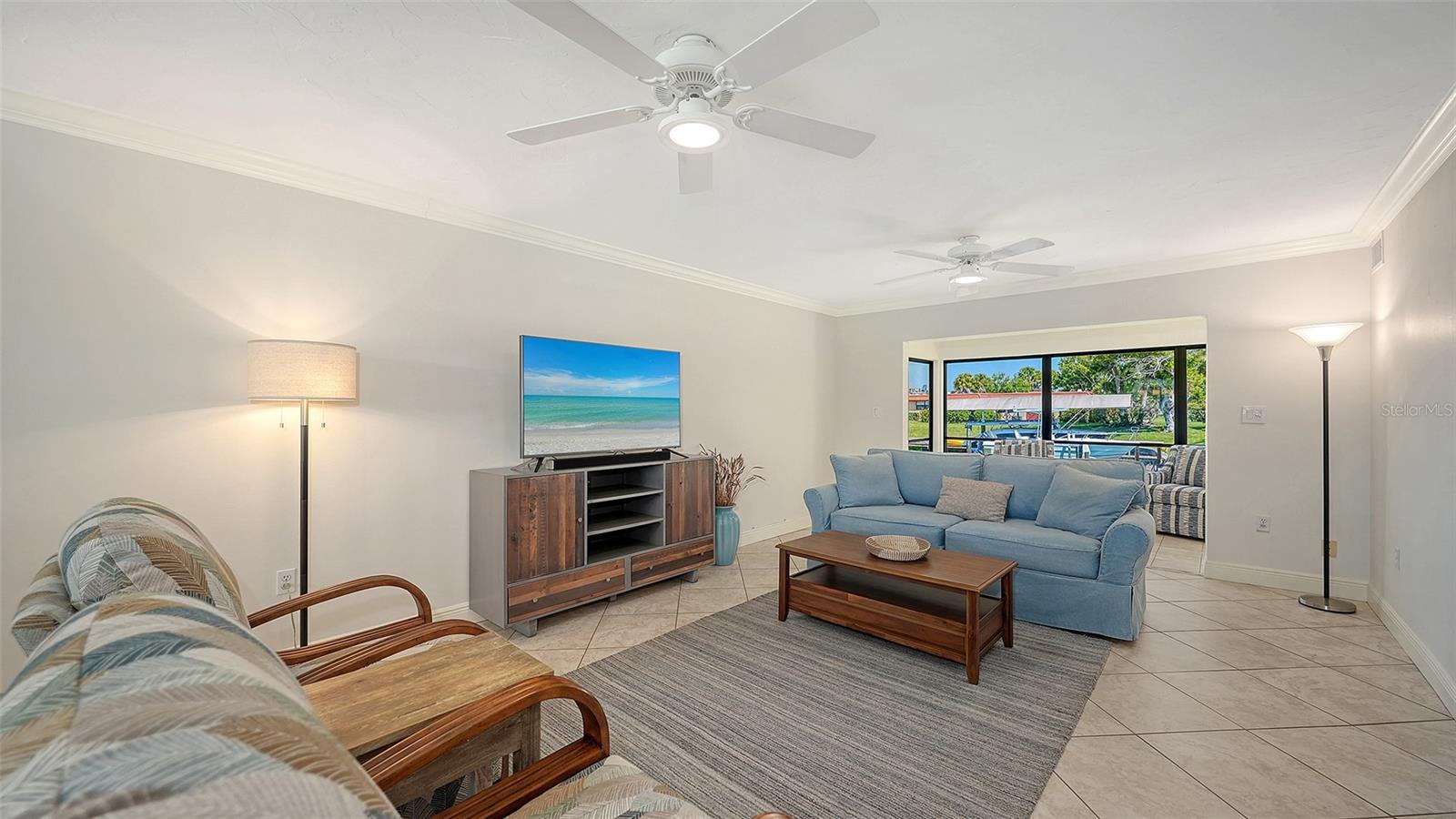 PALMA SOLA HARBOUR SEC 4 - Residential
