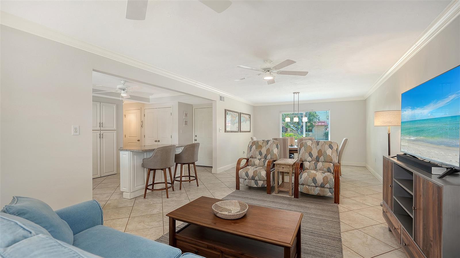 PALMA SOLA HARBOUR SEC 4 - Residential
