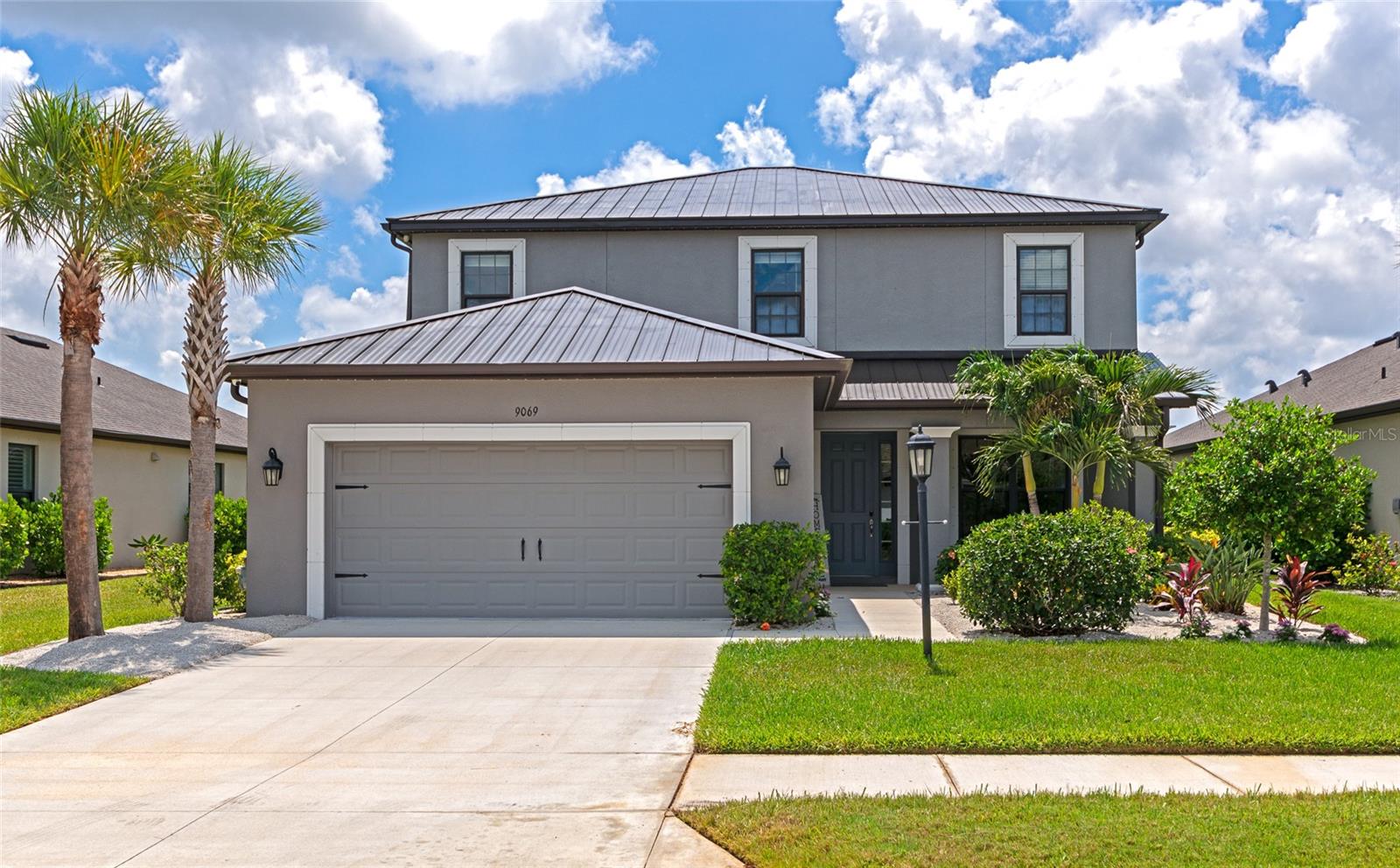 LT RANCH NEIGHBORHOOD ONE - Residential