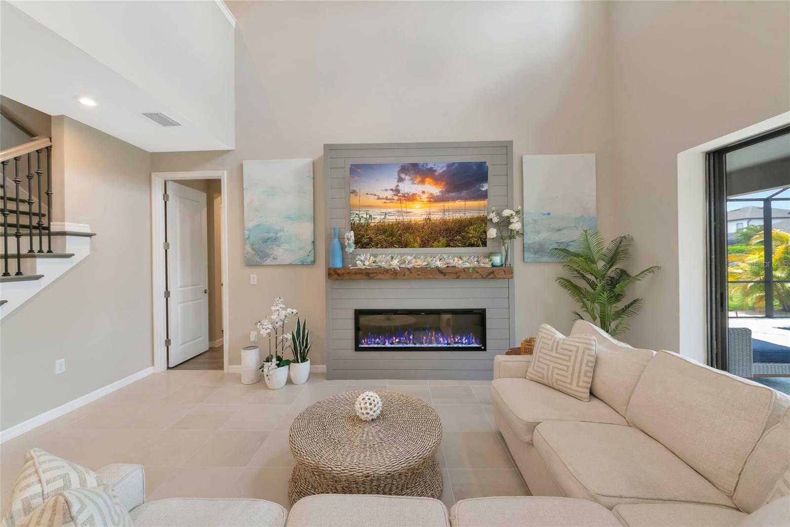 LT RANCH NEIGHBORHOOD ONE - Residential