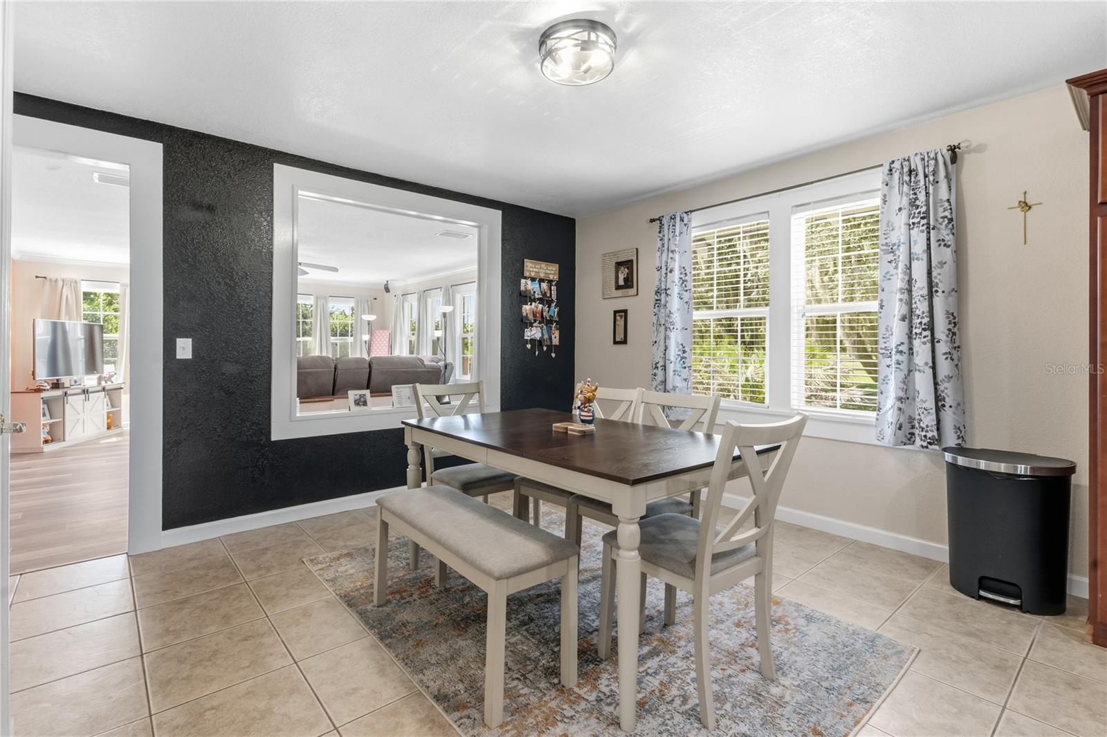 COUNTRY CLUB ADD - Residential
