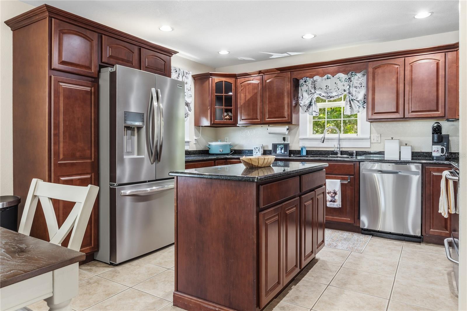 COUNTRY CLUB ADD - Residential