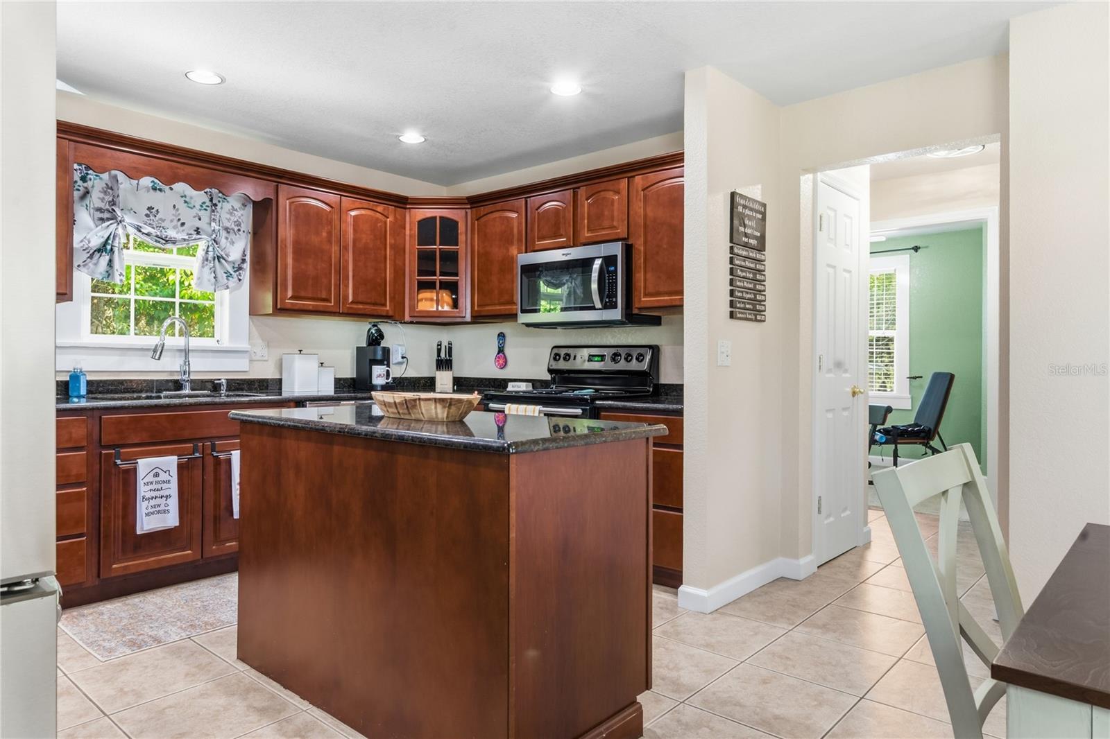 COUNTRY CLUB ADD - Residential