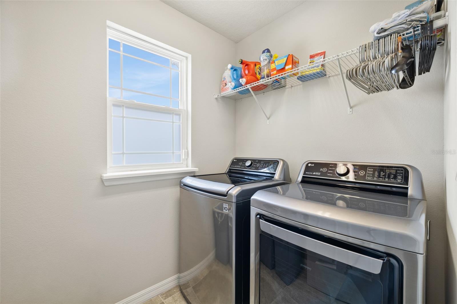 TAPESTRY-PH 4 - Residential