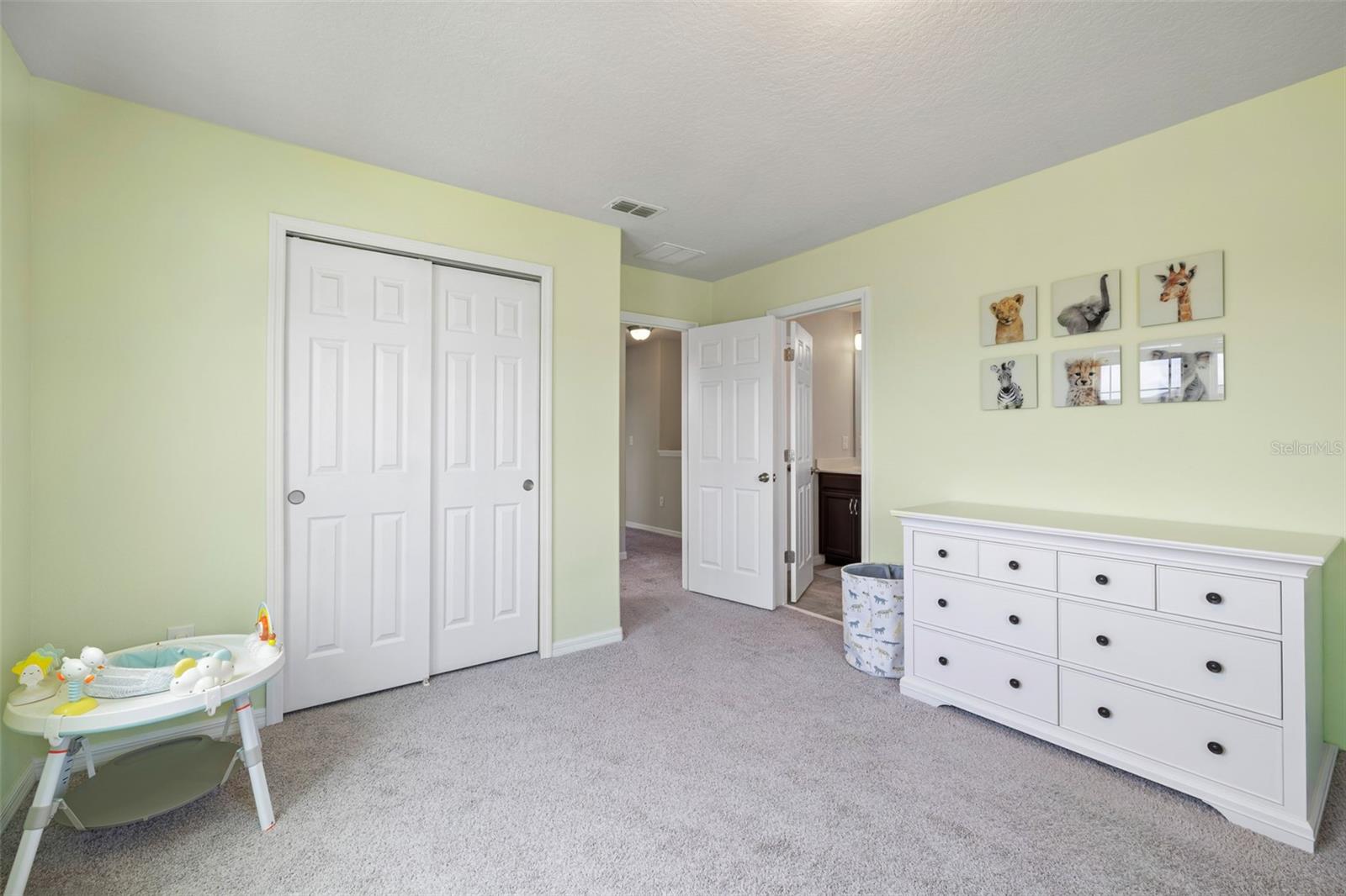 TAPESTRY-PH 4 - Residential