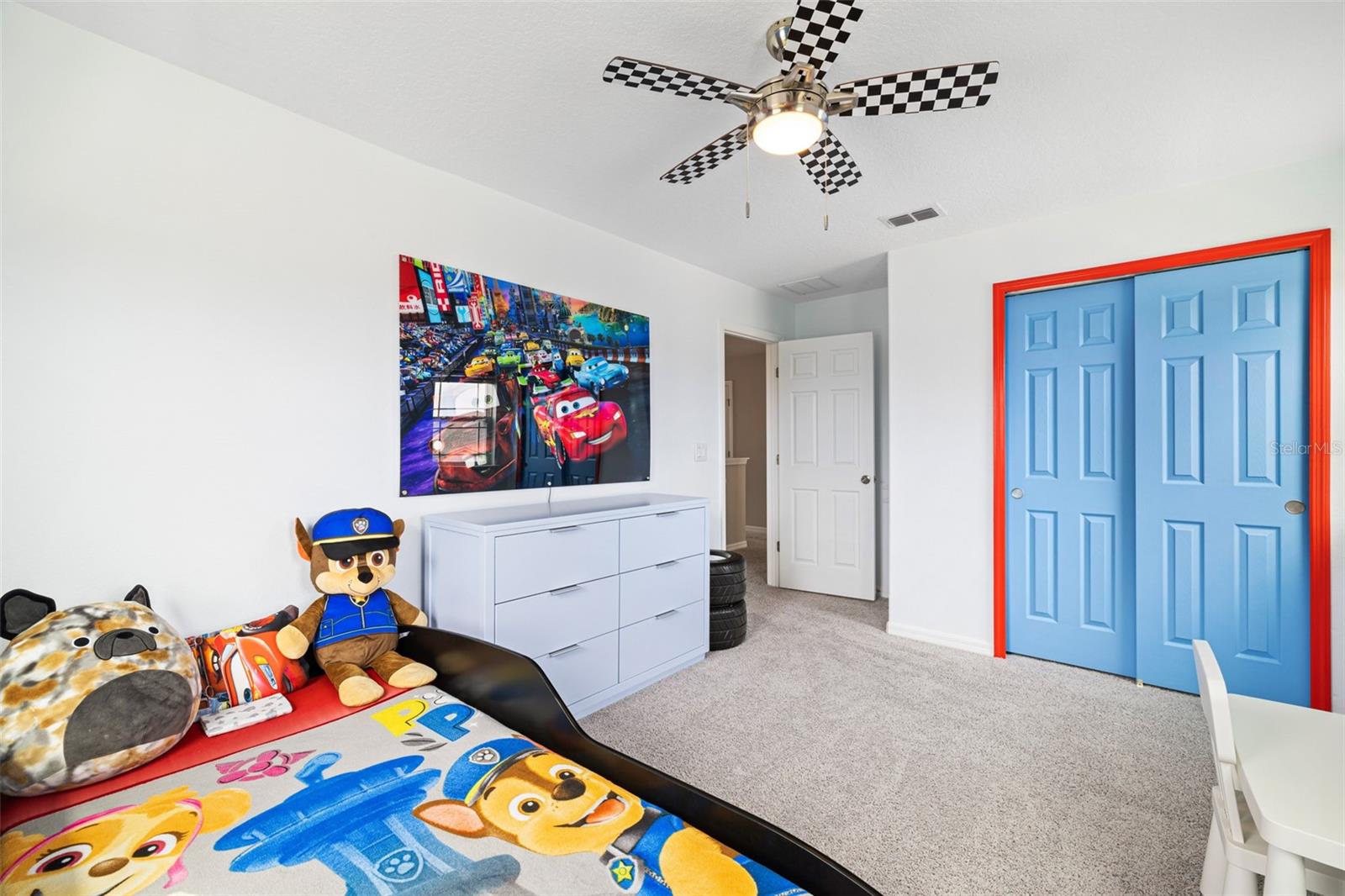 TAPESTRY-PH 4 - Residential
