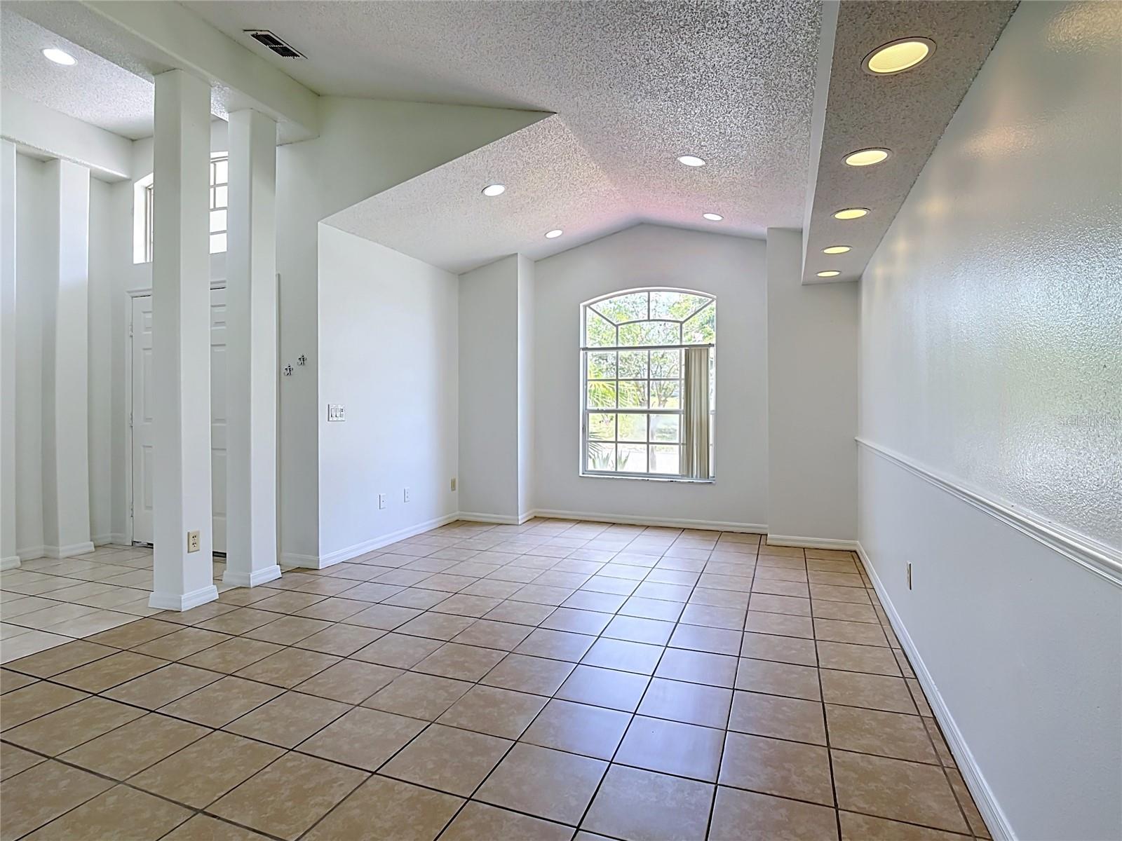 FLORIDA PINES - Residential