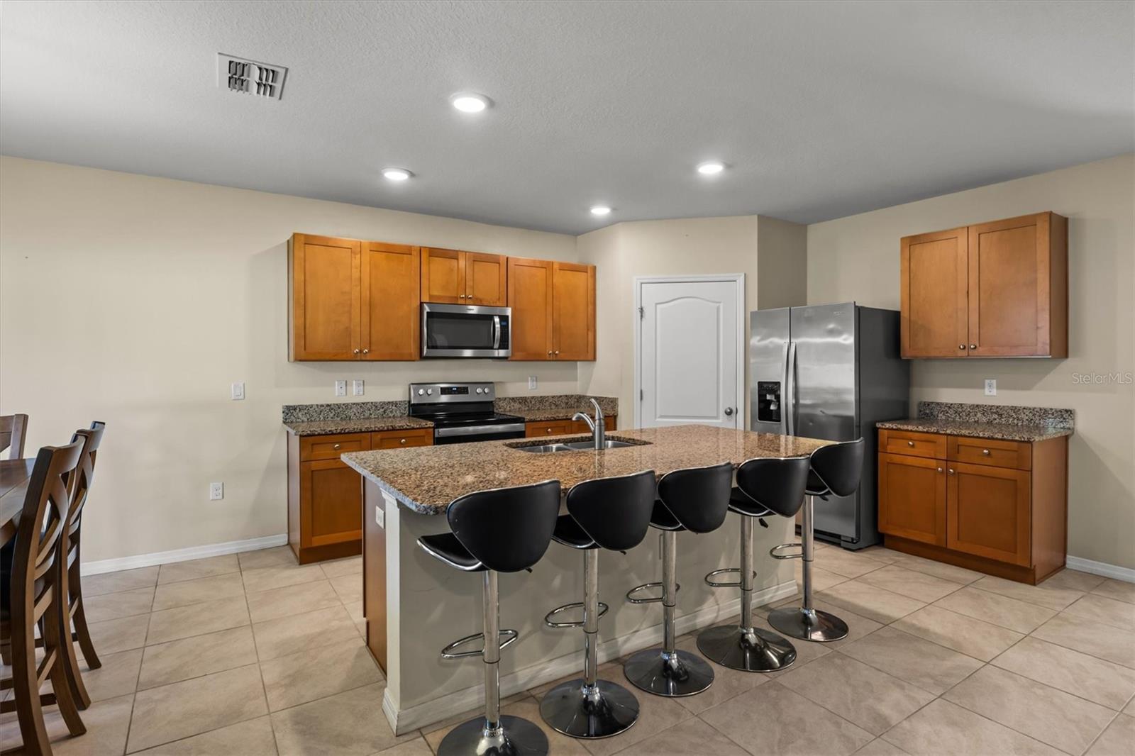 BRIDGEPORT LAKES PH 1 - Residential