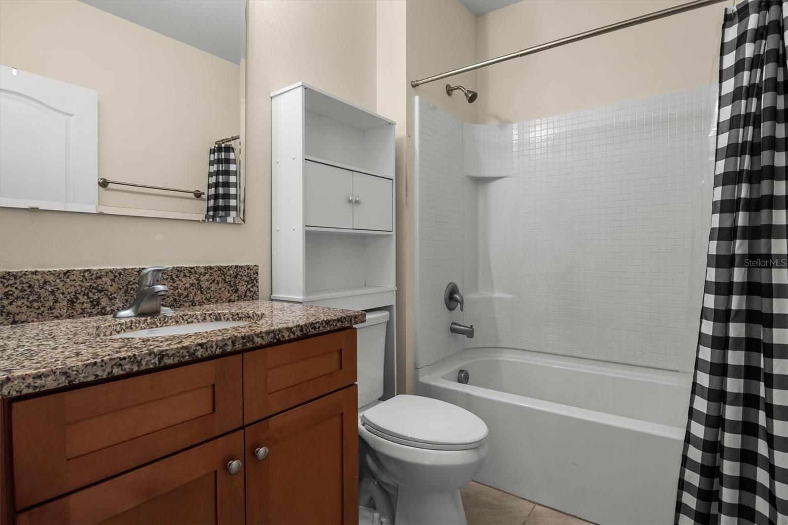 BRIDGEPORT LAKES PH 1 - Residential