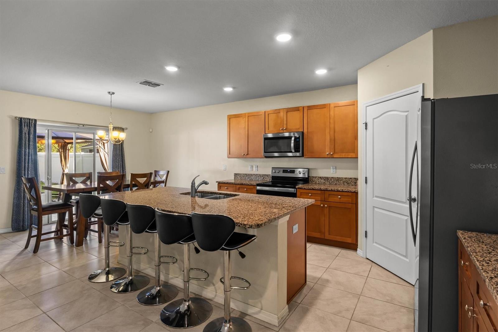 BRIDGEPORT LAKES PH 1 - Residential