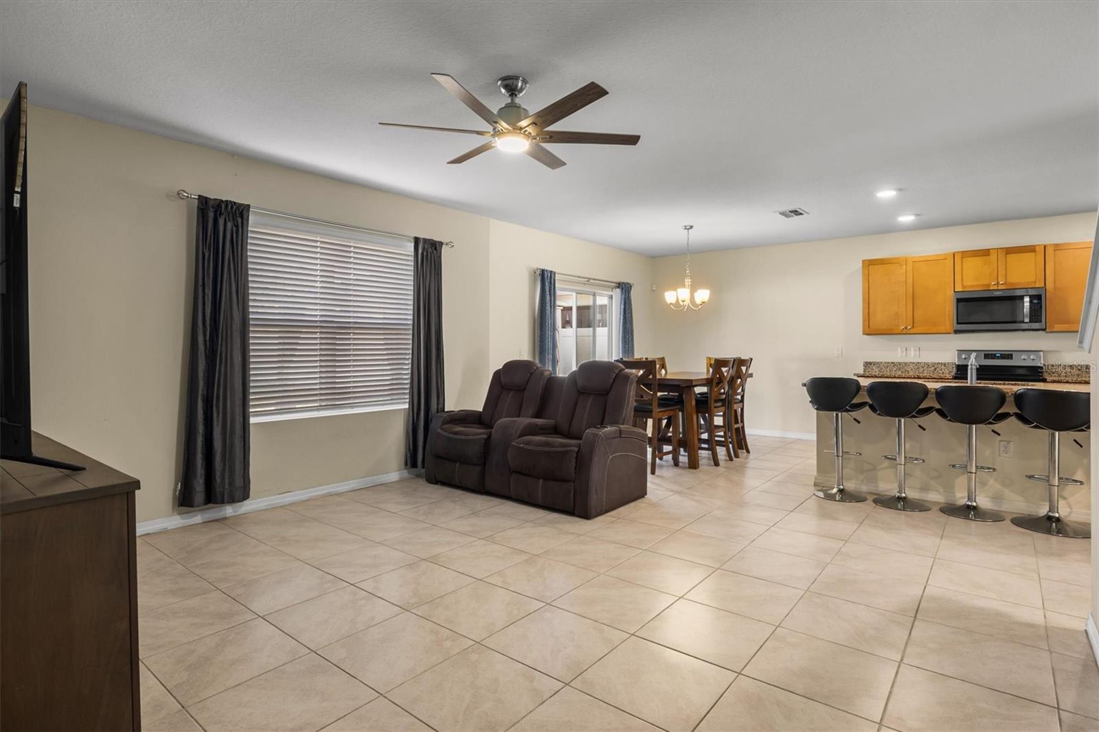 BRIDGEPORT LAKES PH 1 - Residential