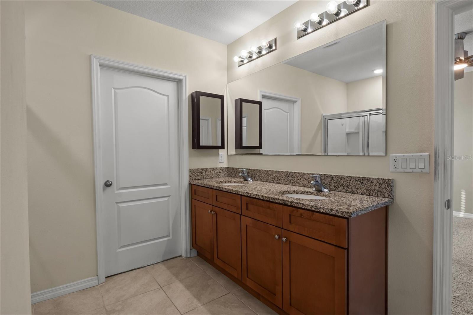 BRIDGEPORT LAKES PH 1 - Residential