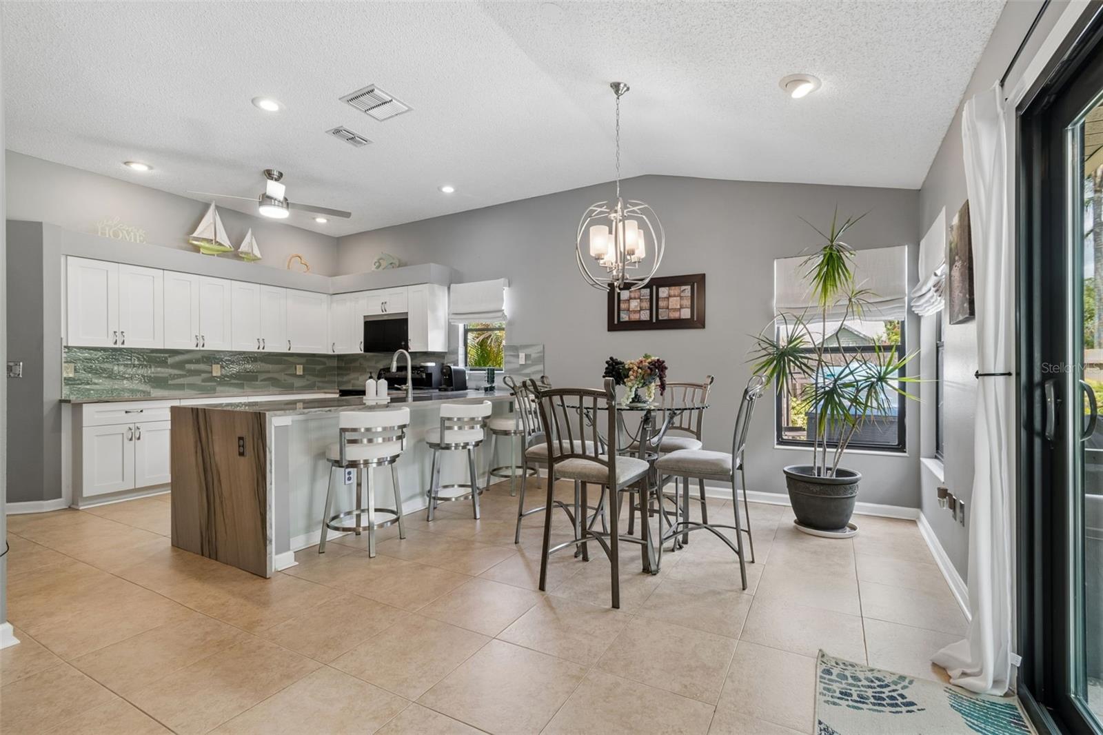 MANORS OF FOREST LAKES THE PH 2 - Residential