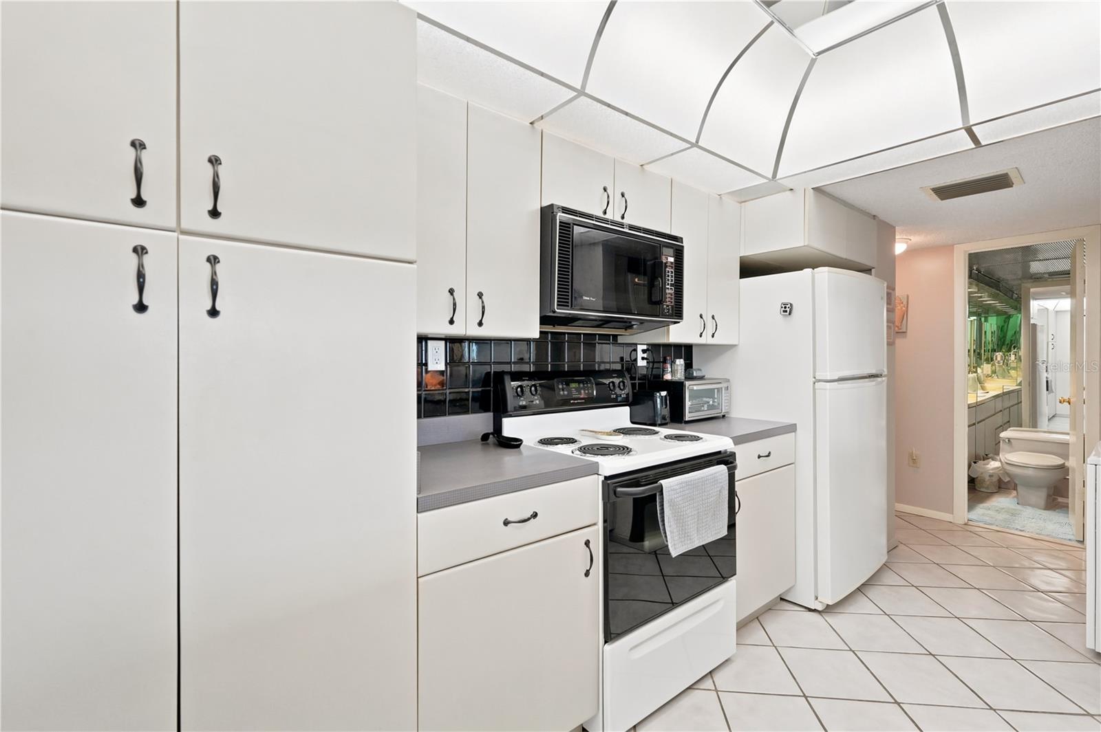 440 WEST CONDO - Residential