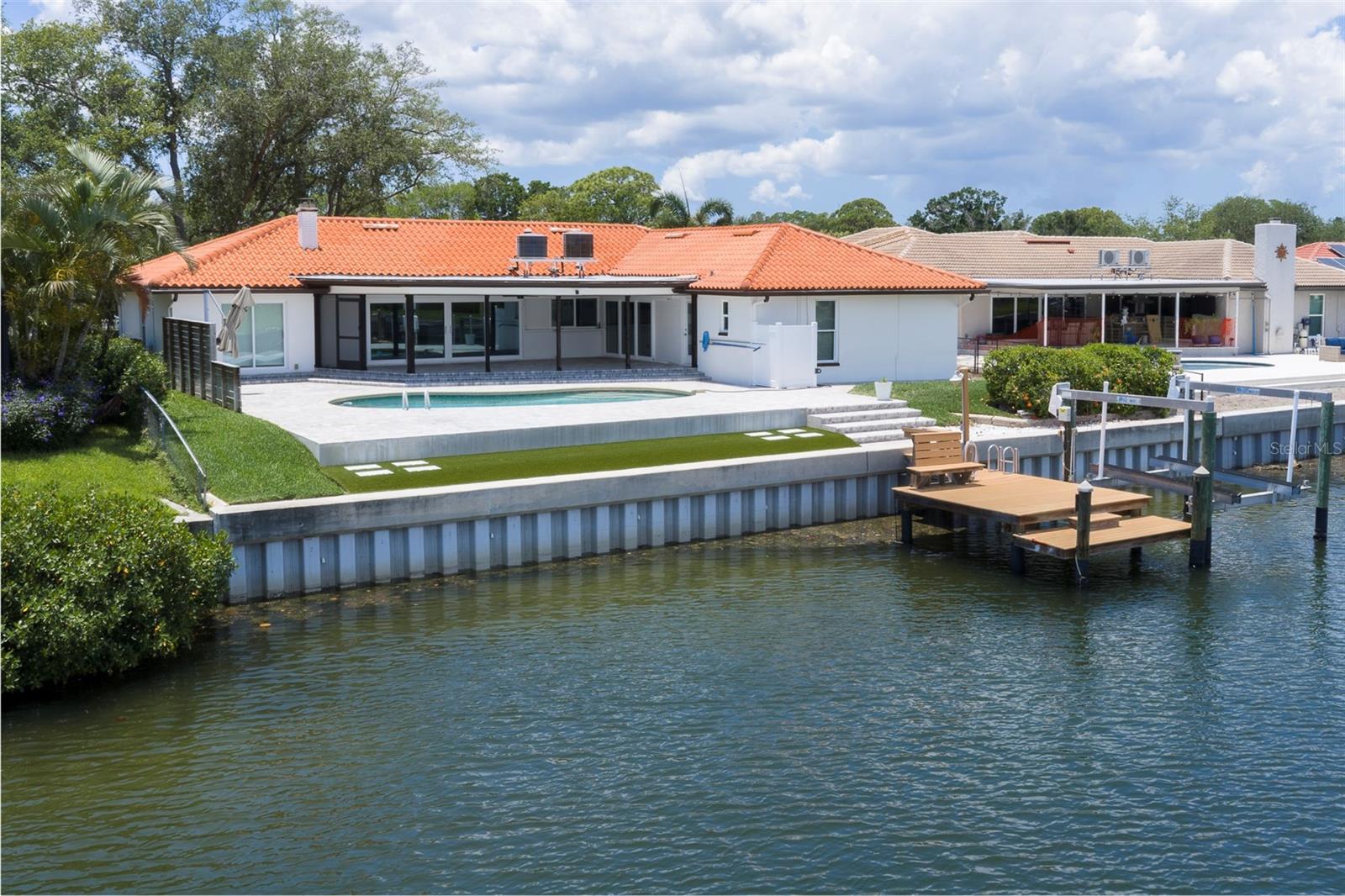 VENETIAN ISLES - Residential