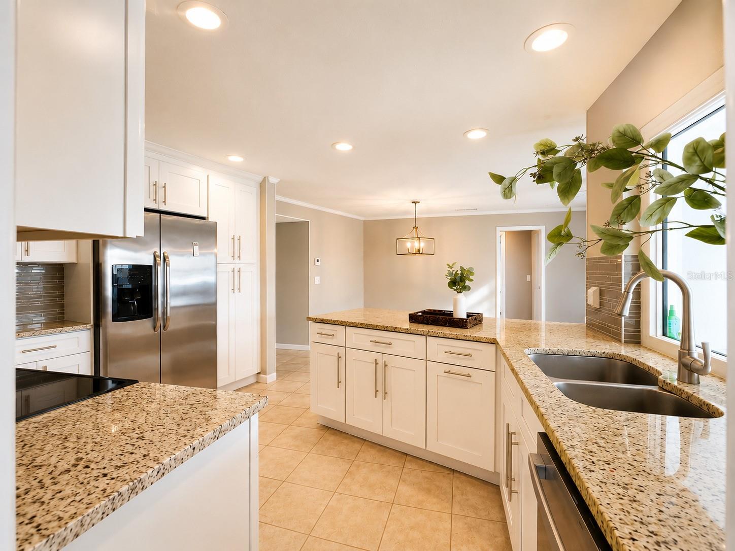 VENETIAN ISLES - Residential