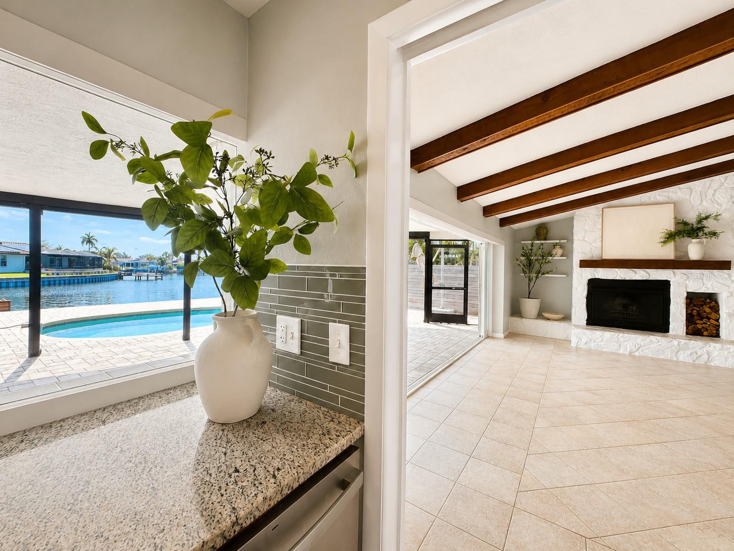 VENETIAN ISLES - Residential