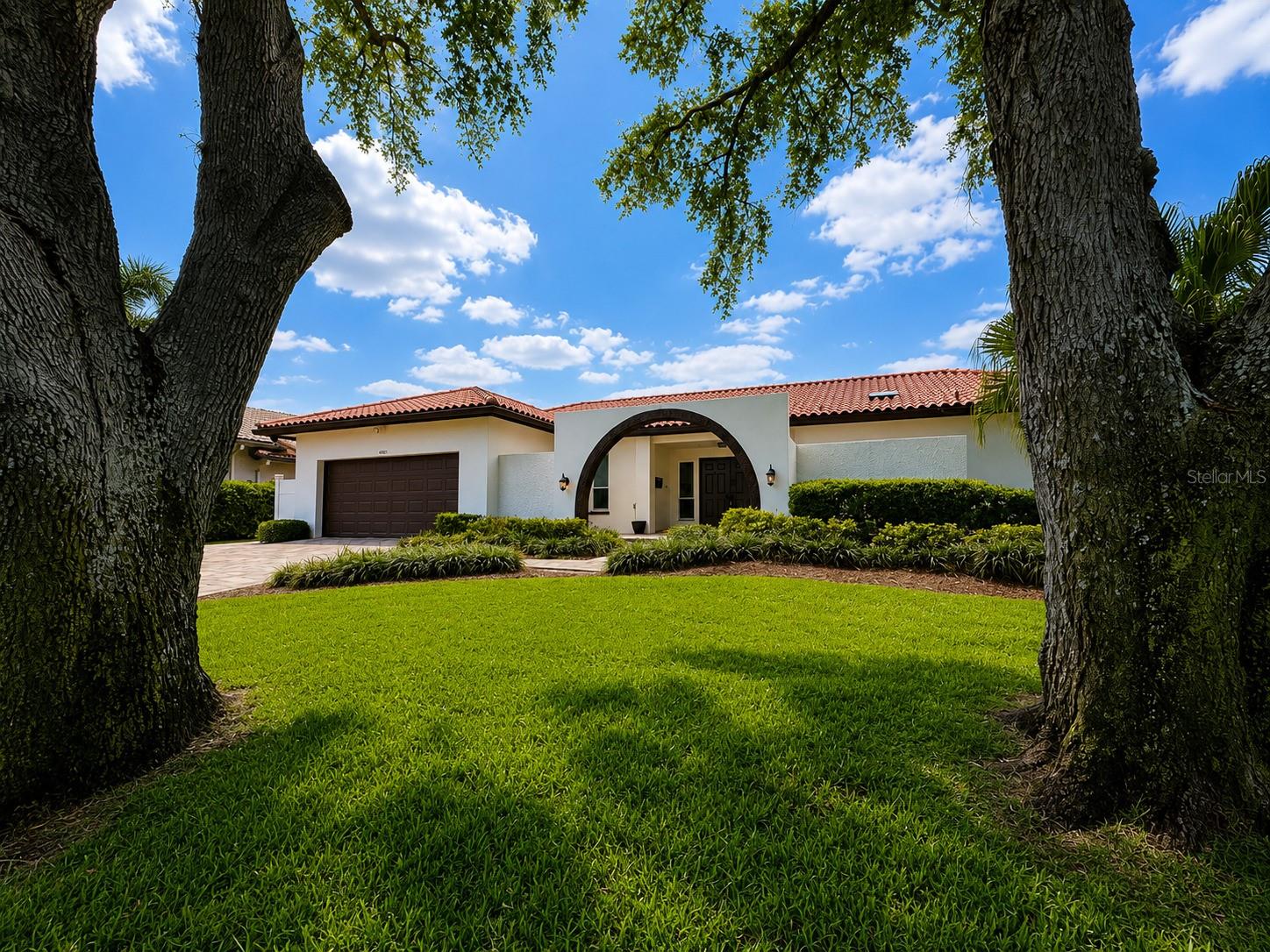 VENETIAN ISLES - Residential