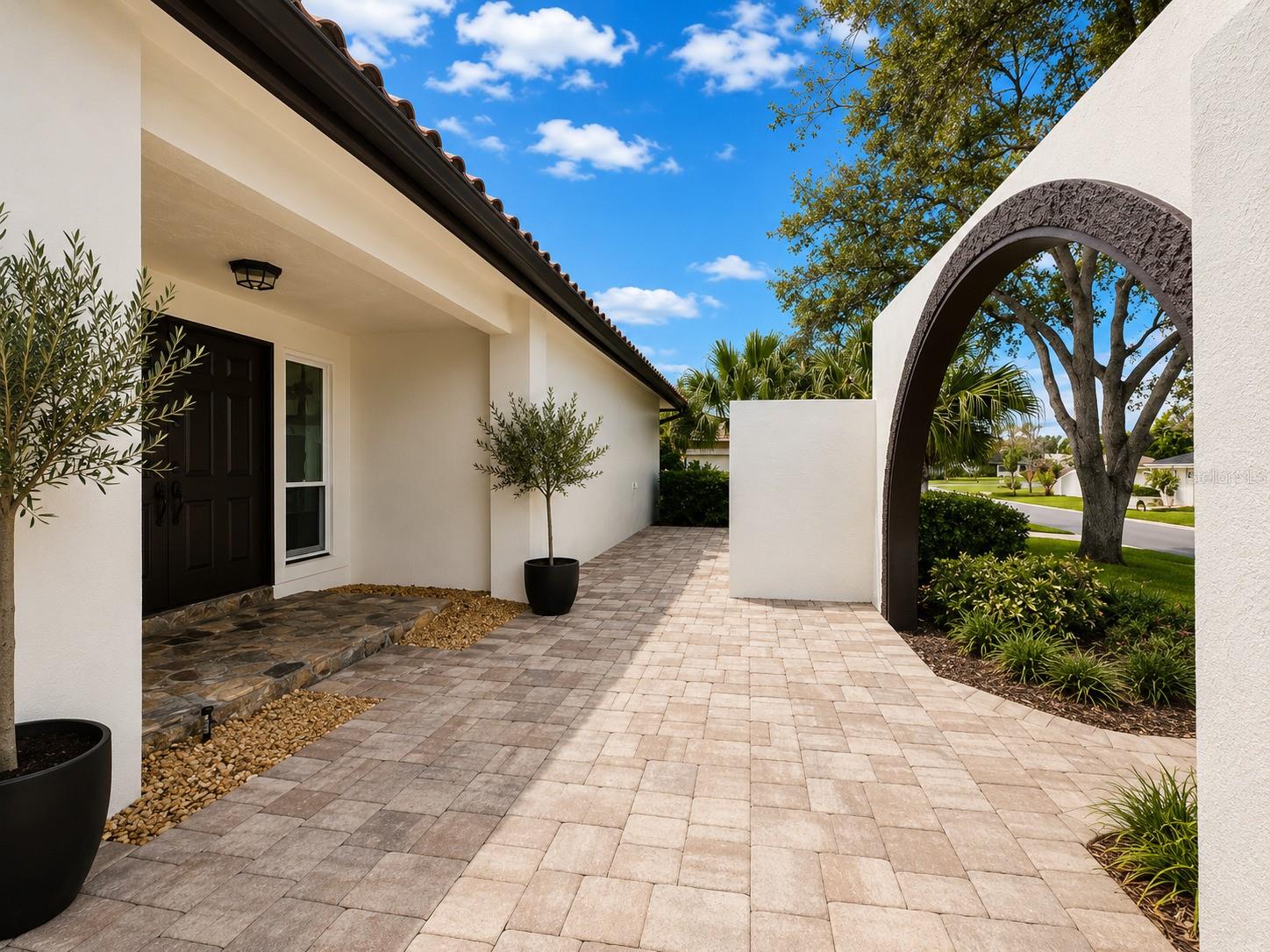 VENETIAN ISLES - Residential