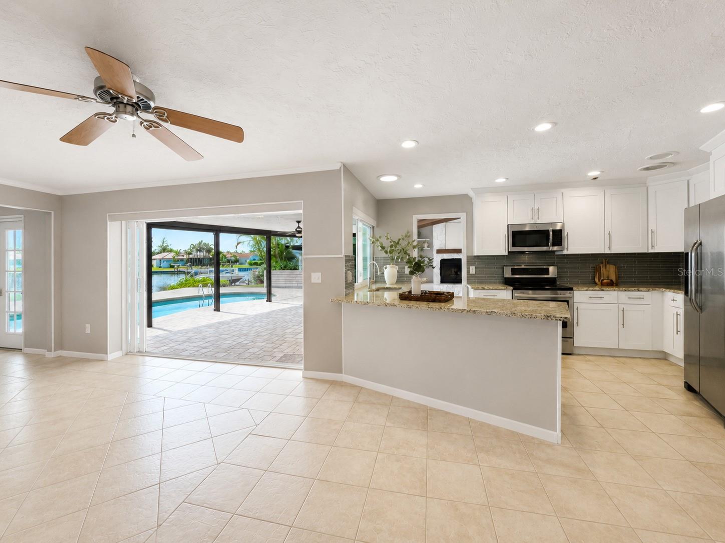 VENETIAN ISLES - Residential