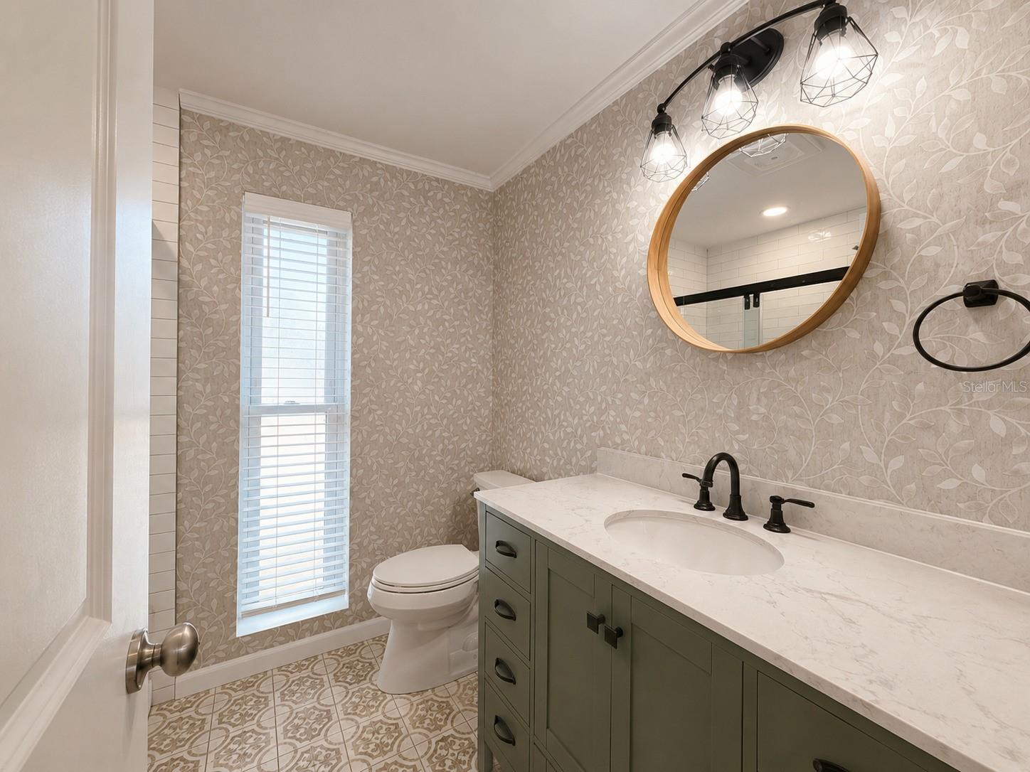 VENETIAN ISLES - Residential