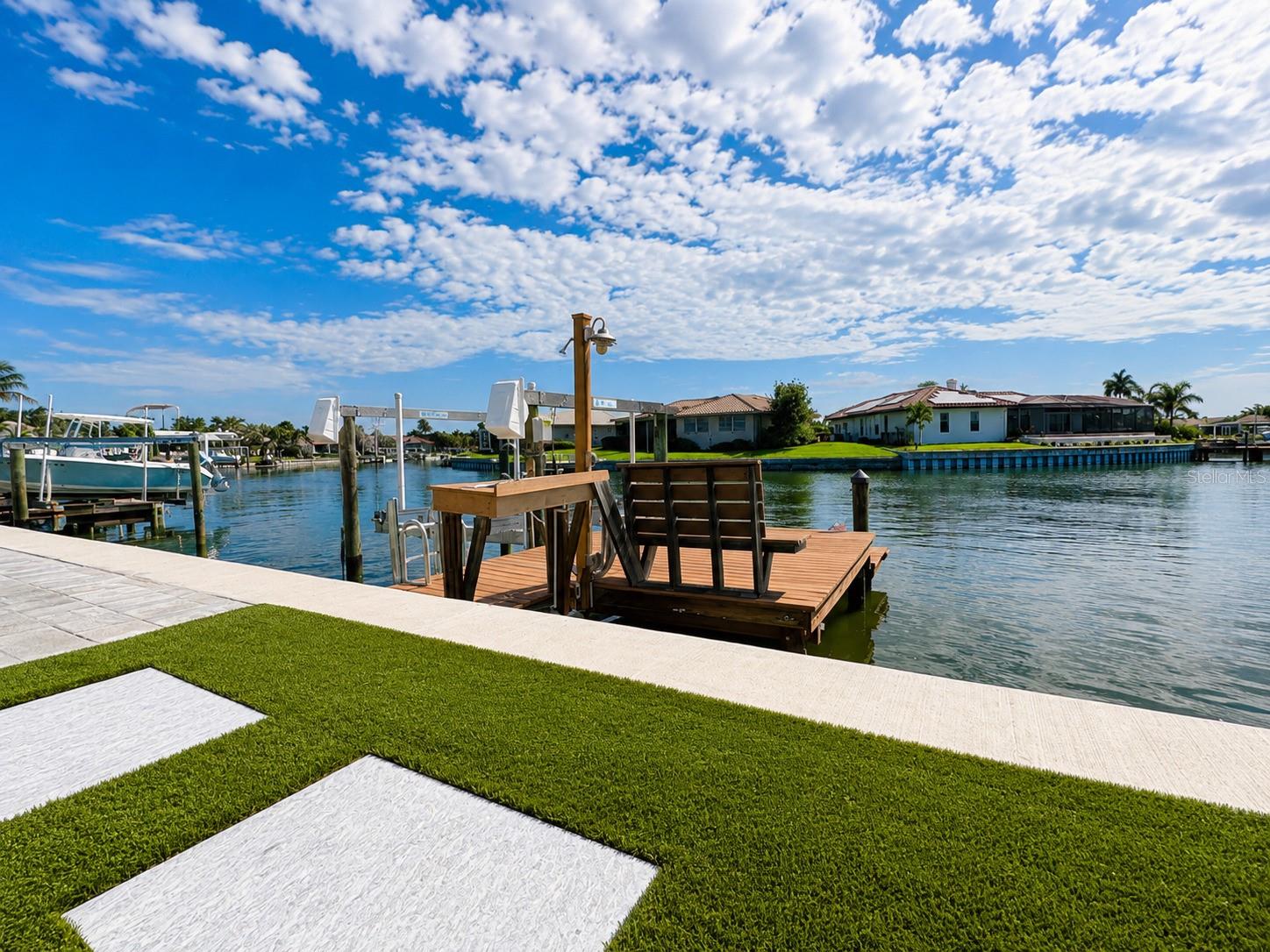 VENETIAN ISLES - Residential