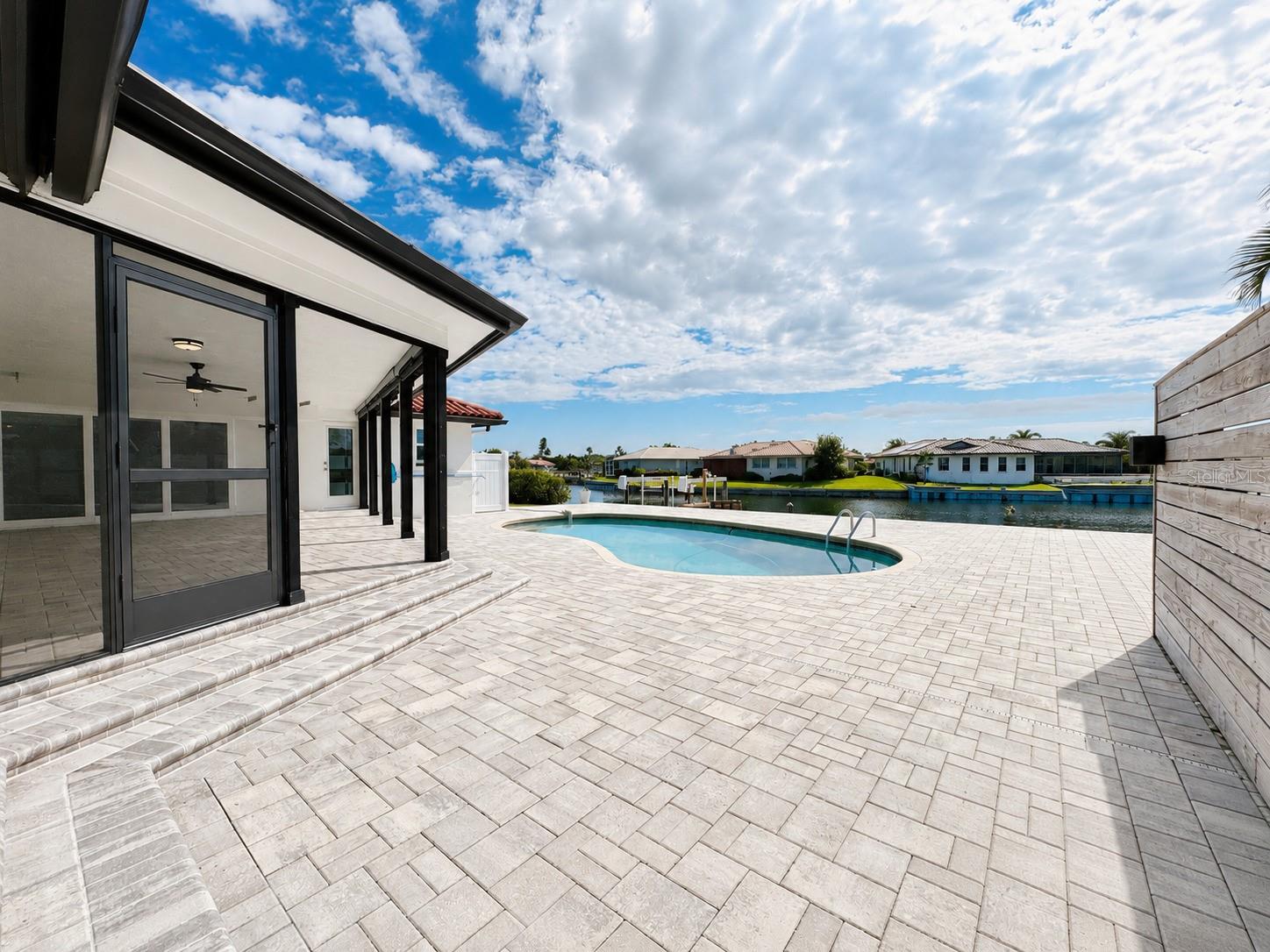 VENETIAN ISLES - Residential
