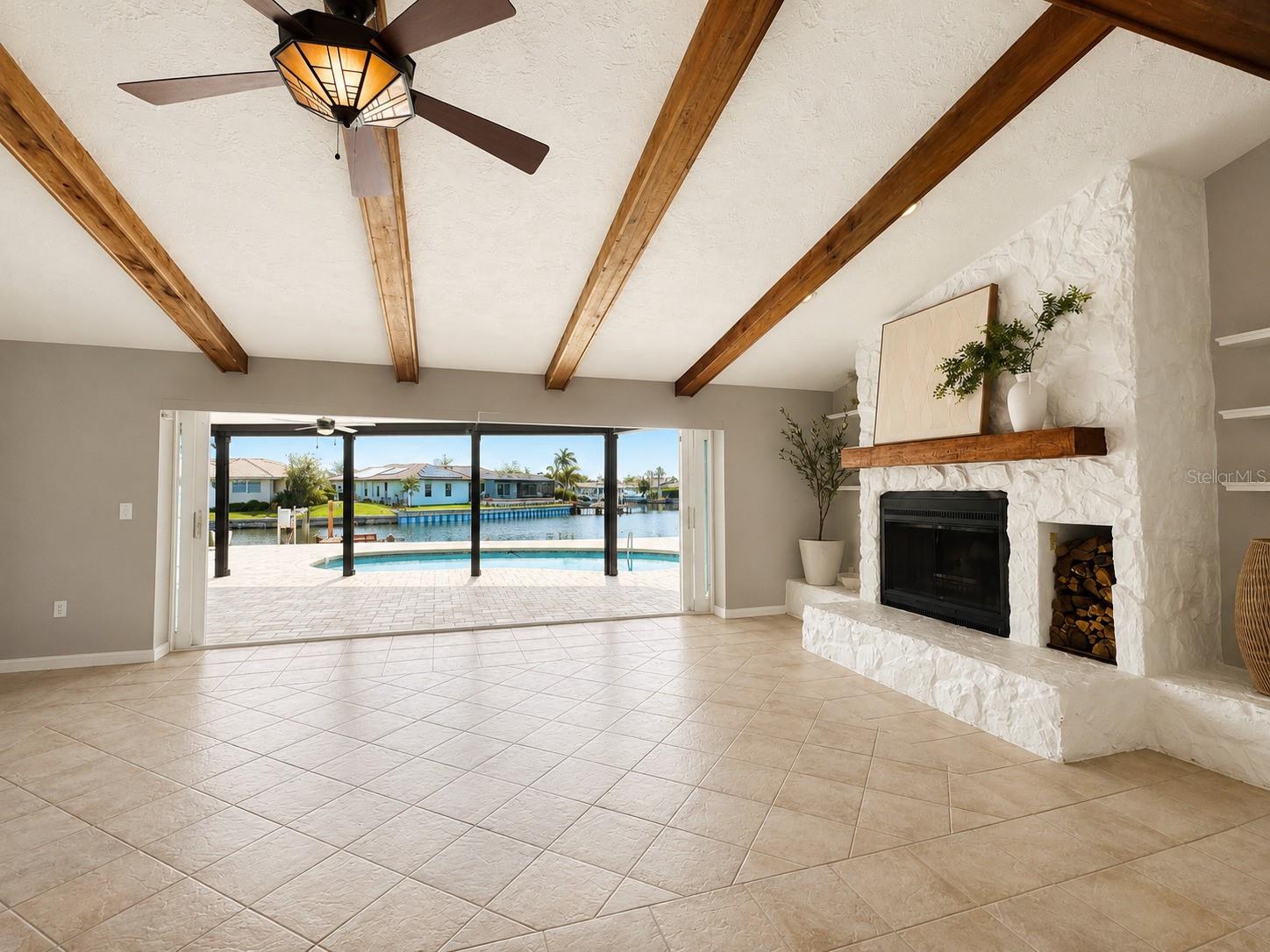 VENETIAN ISLES - Residential