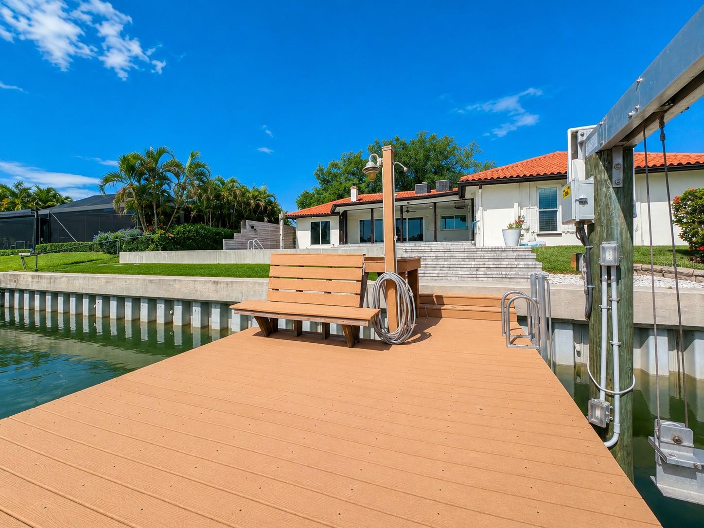 VENETIAN ISLES - Residential