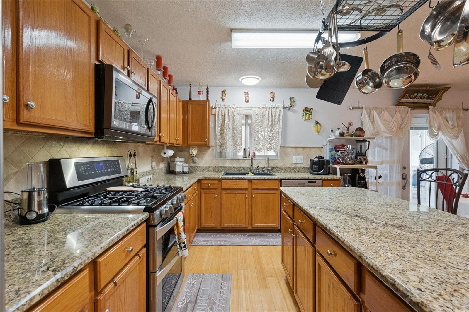 OAK LANDING UNIT 1 - Residential